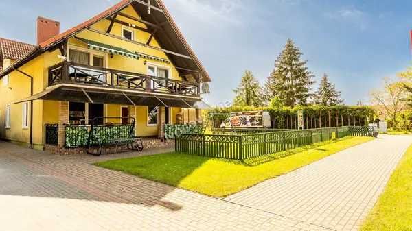 Jantar Stegna Pokoje 1-2-3 i wielo osobowe najblizej morza spokojne