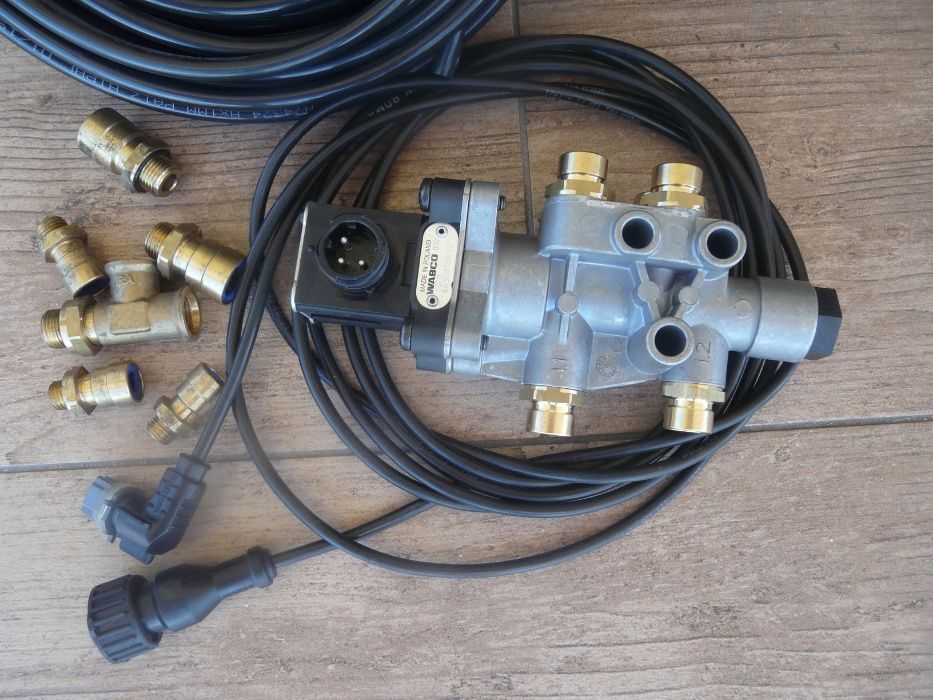 Zestaw podnoszonej osi Mercedes BPW SAF SCHMITZ Krone oś mechanizm