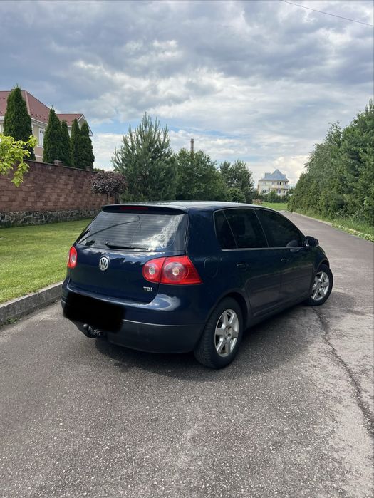 Volkswagen Golf V  2005 рік 1.9 tdi Нерозмитнений