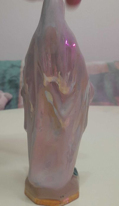 фарфоровые статуэтки  дева Мария