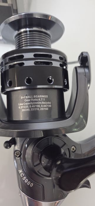 Катушка рыболовная с байтранером Weida XC 5000 и 6000 ( 5+1 bb)