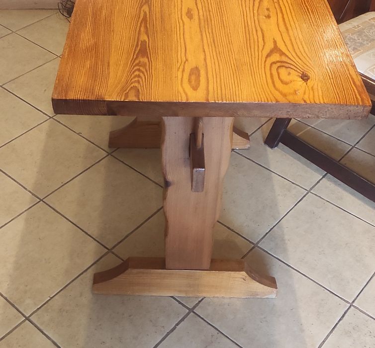 Stylowa ława z litego drewna