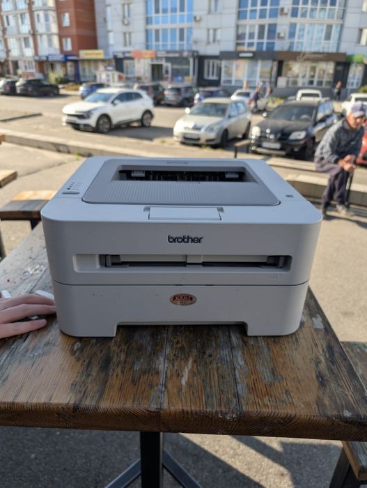 Принтер brother hl-2132r б/у (ідеал)