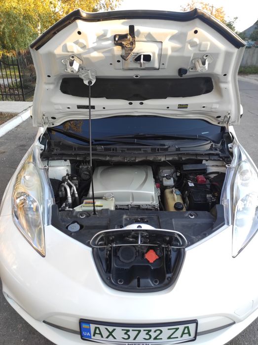 Nissan leaf 30 кВт