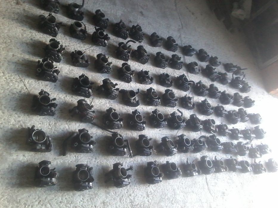 дросельная заслонка Volkswagen Polo  Golf 1.4 4 030133064D F