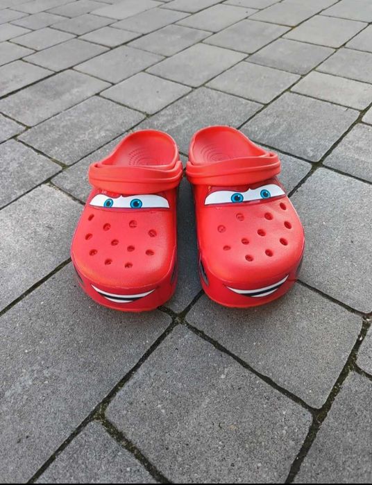 Crocs lighting McQueen
