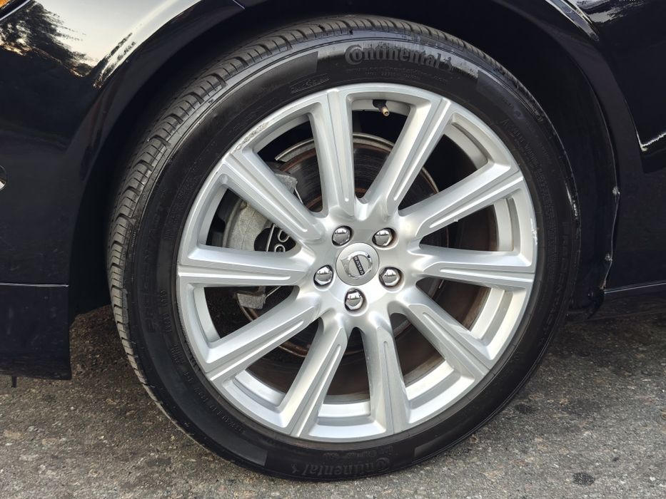 Volvo s90 inscription