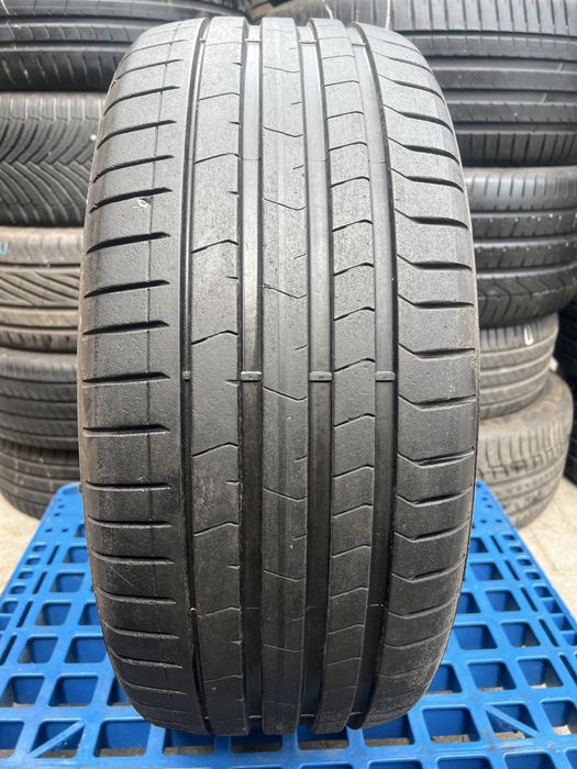 Opona Pirelli Pzero 255/40/21 pojedynka