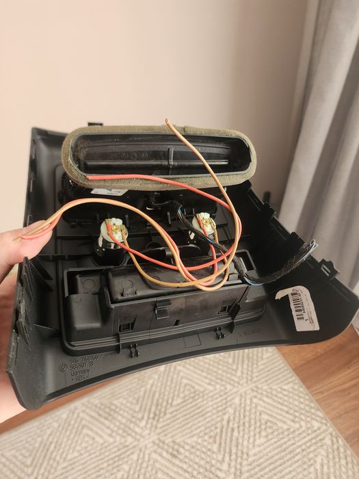 Повітряний дефлектор заднього ряду e60