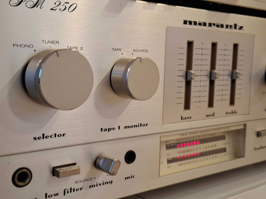 Wzmacniacz Marantz PM250