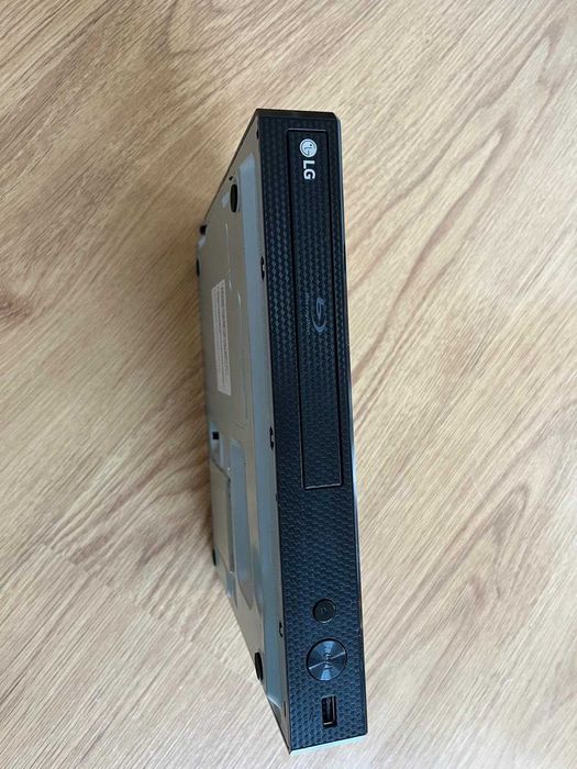 Leitor de DVD LG BP250 - Excelente estado