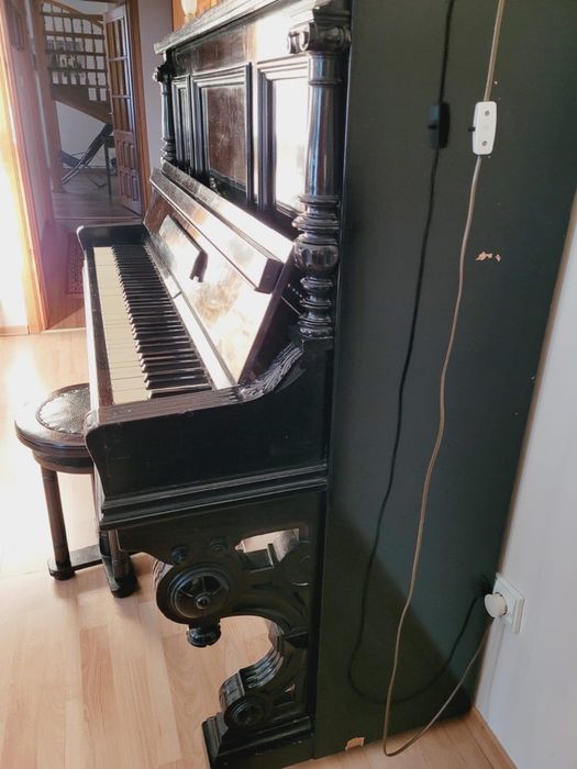 Pianino *Carl Ecke Posen*