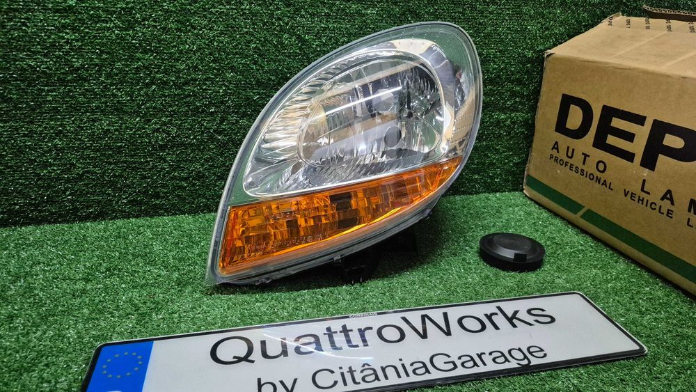 Otica Farol Esquerdo Renault Kangoo I KC FC 1997 a 2008 Ref. 551-1145L-LDEMY NOVO DEPO C/DANOS