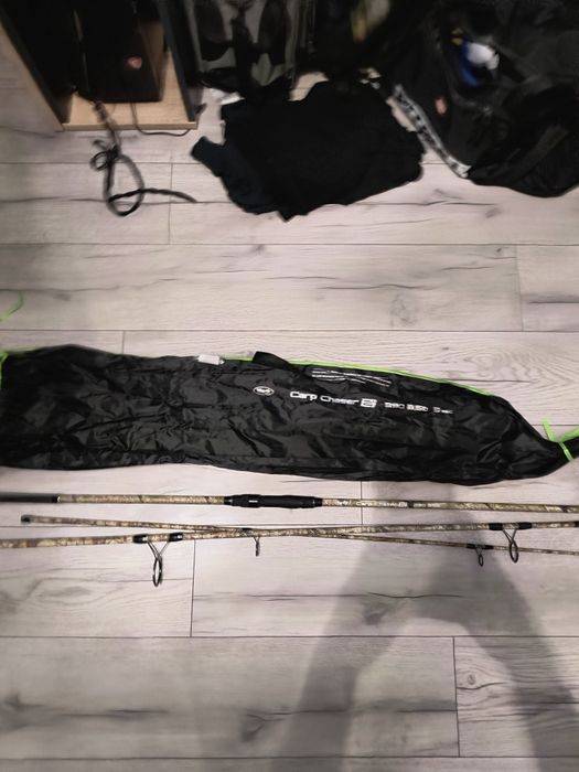 York carp chaser 390
