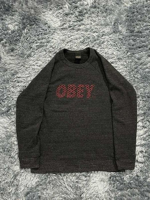 Oryginalna bluza vintage OBEY z napisem (lata 2000.)