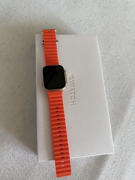 Apple watch.