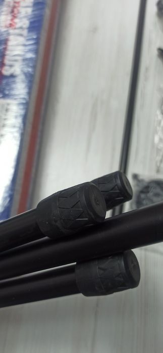 Стійка-тримач для мікрофона/телефона NB-404 (Black) VHG. НОВА стійка!!