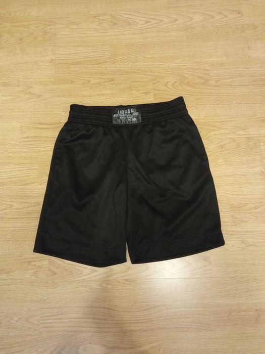 Spodenki na wf chłopak