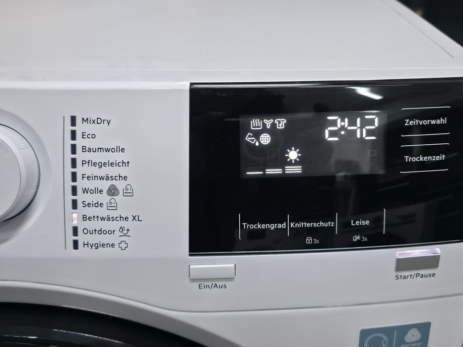 AEG Сушильна машина тепловий насос А+++ ECO 2024р НОВА сушіння пуховик