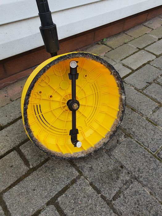 Szczotka myjka  karcher do kostki brukowej