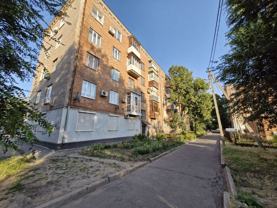 Продаж 2-х кімнатної квартири. Сталінка. Соцмісто.