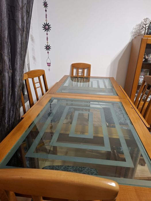 Móvel sala em cerejeira com 2 cristaleiras Mesa de sala em cerejeira e vidro +6cadeiras
