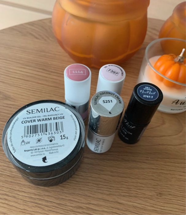 Produkty do stylizacji paznokci + lampa