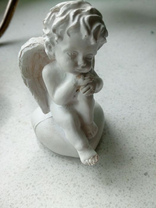 Figurka aniołek ozdoba