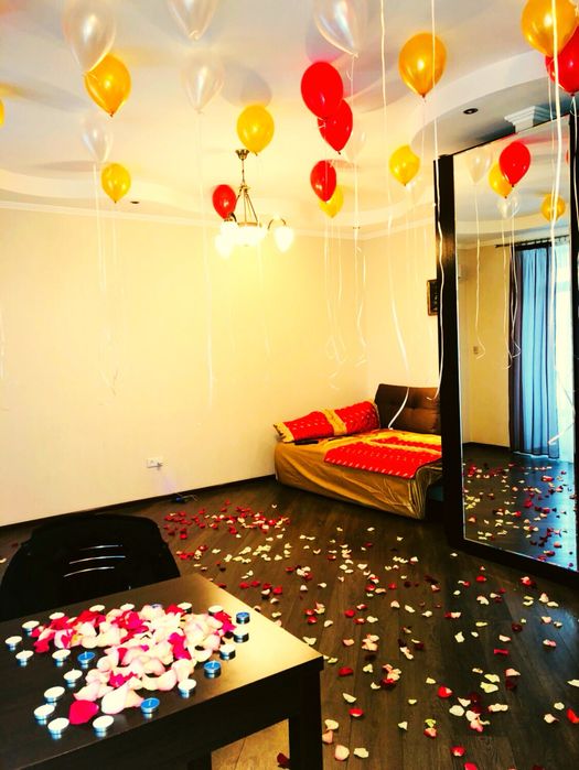 Квартира  подобово Є СВІТЛО Центр | Бульвар Шевченка|ТЦ УКРАЇНА СВІТЛО