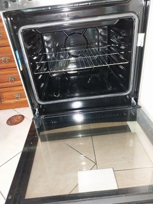 Fogão Indesit novo