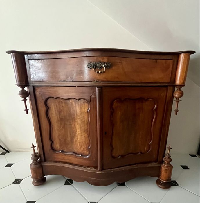 Antyczna komoda z litego drewna XIX w. | Biedermeier | kredens