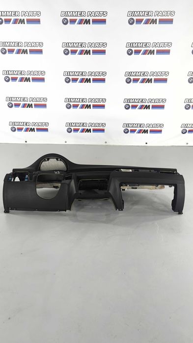 Tablier BMW Serie 3 (E90/E91) Europeu cor Preto