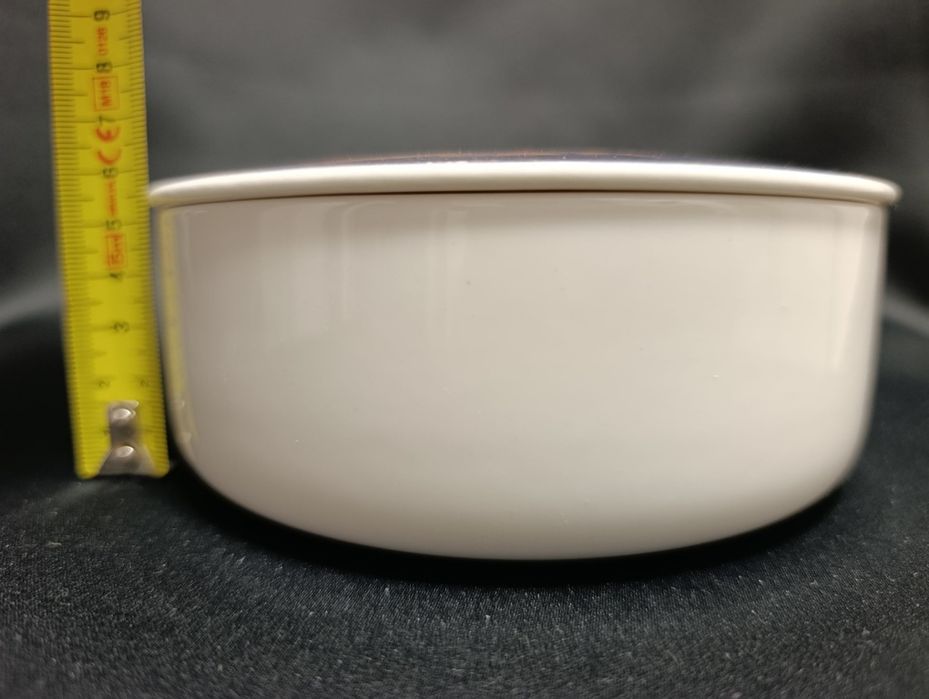 Bombonierka z porcelanę niemieckiej marki Villeroy & Boch