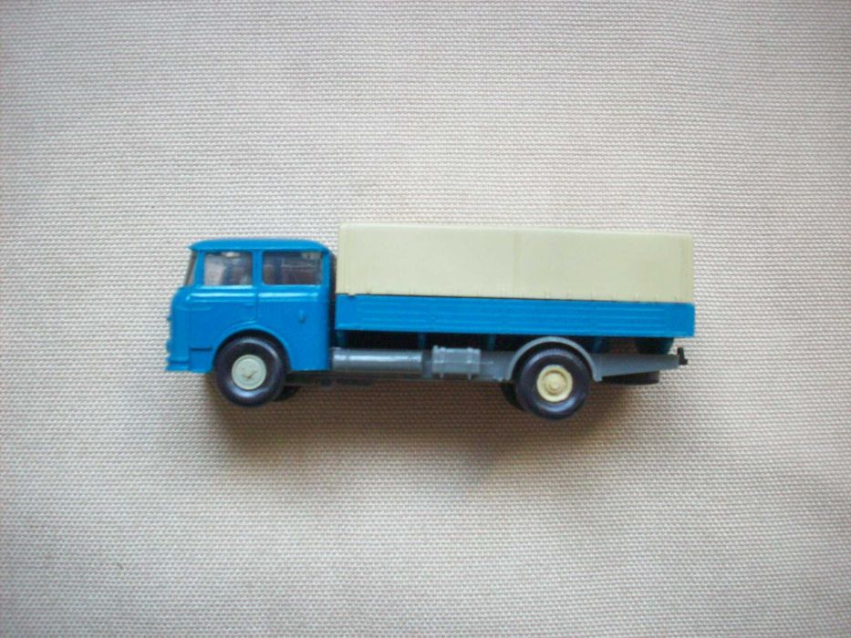 Skoda ciężarówka, model Permot HO/1:87, DDR/NRD, Piko.