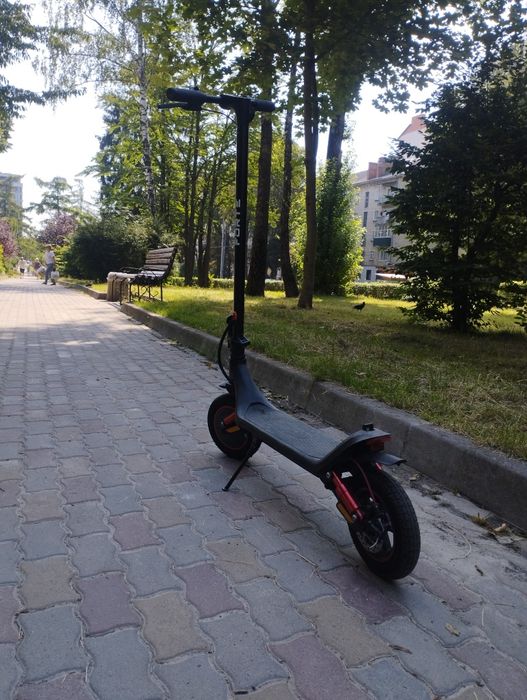 Електросамокат Forte M1 MAX