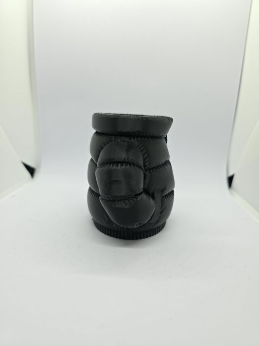 porta-canetas em formato de jaqueta