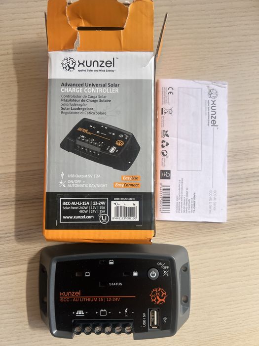 Controlador de Carga Solar Xunzel 15A 12V/24V (iSCC-AU-Li) - Como Novo