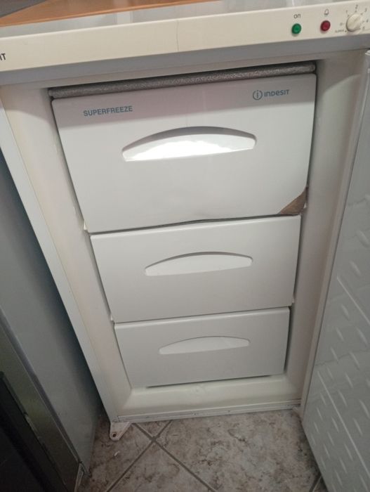 Arca congeladora Indesit