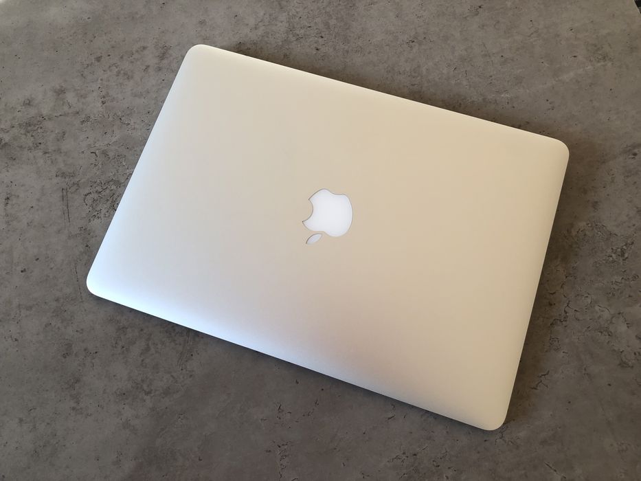 MacBook Air 13  б/у
