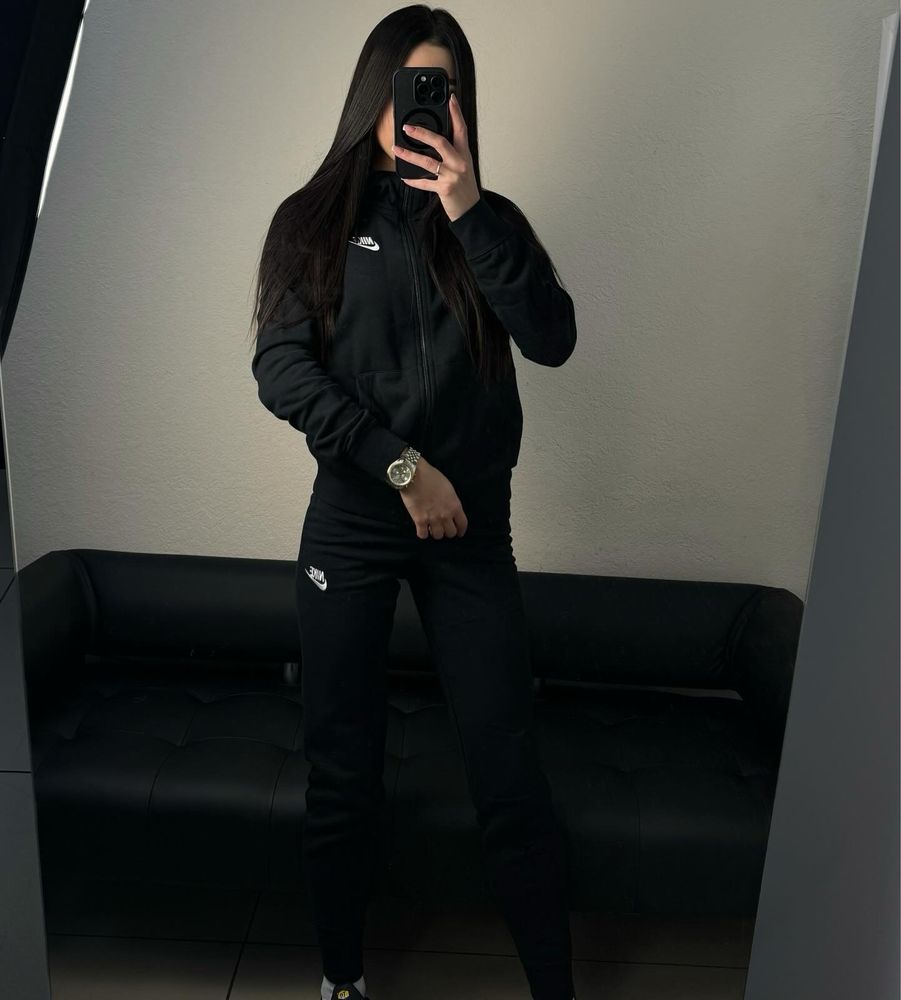 Спортивний костюм nike чорний з лампасами найк зіп худі джоггери: 3 999 ...