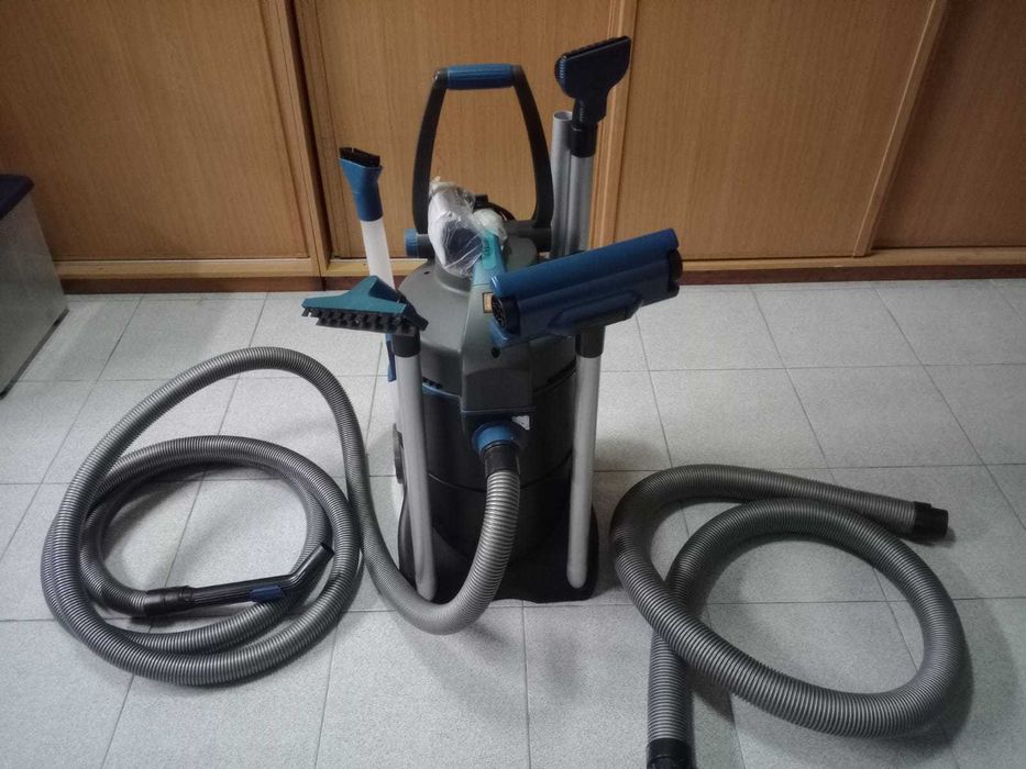 Aspirador de piscina e lago profissional Oase PondoVac 4