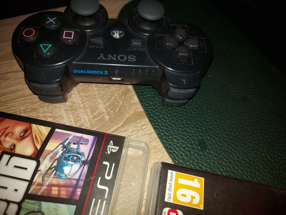 Sony PlayStation 3 pad DualShock diablo kable tv lcd 32 Panasonic