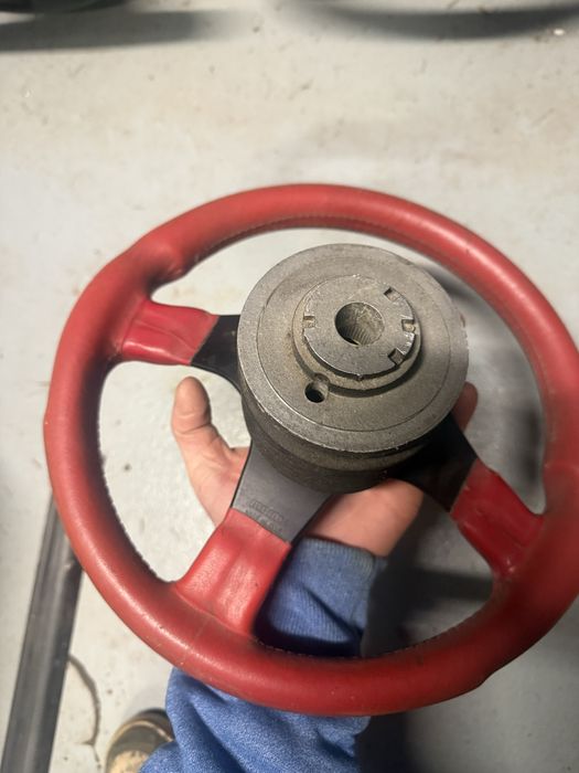 Kierownica momo corse