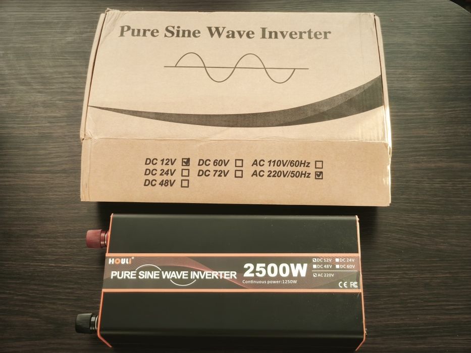 Качественный большой инвертор Houli 2500W 12V 220V
