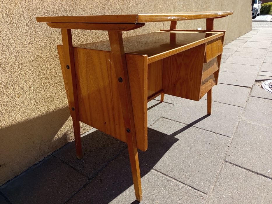 Biurko Koronowo ikona PRL