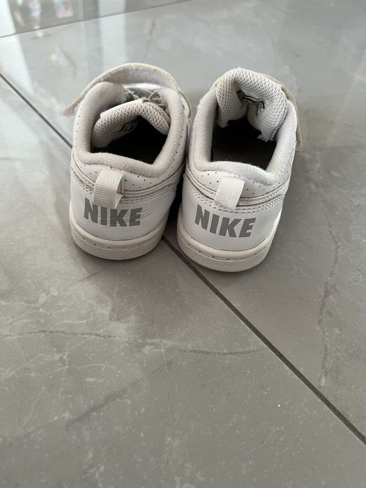 Buciki nike 25 adidaski