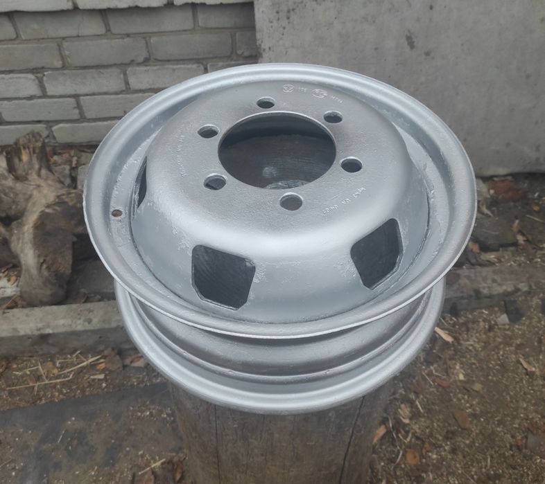 Продам пару Газелевских дисков