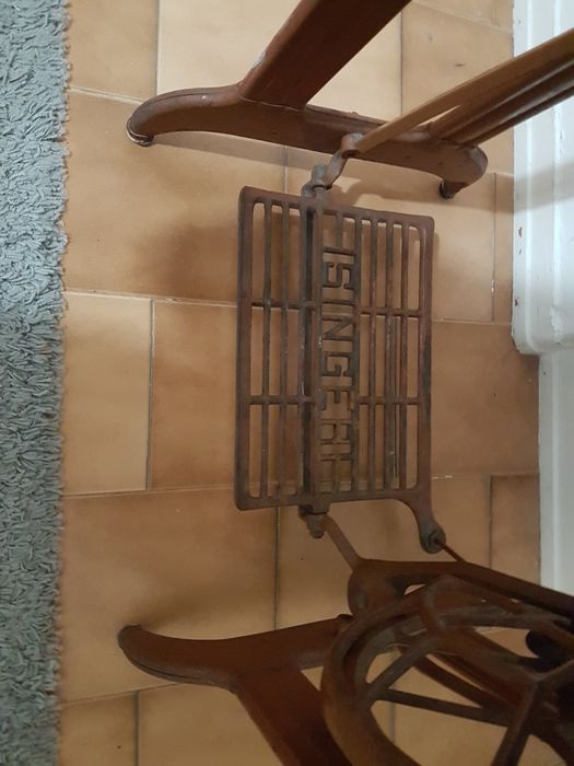 Maquina de costura Singer 1958 antiguidade