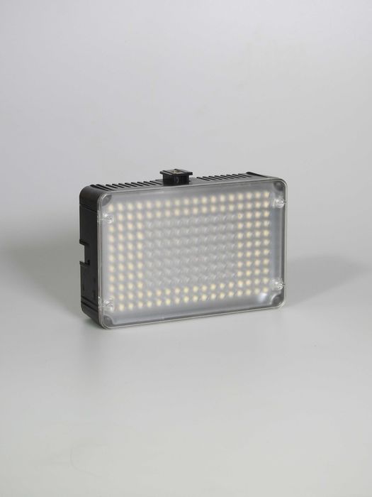 Painel Led Aputure Amaran AL-H160