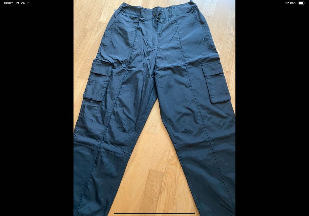 Adidas Originals cargo trousers XL/42/14